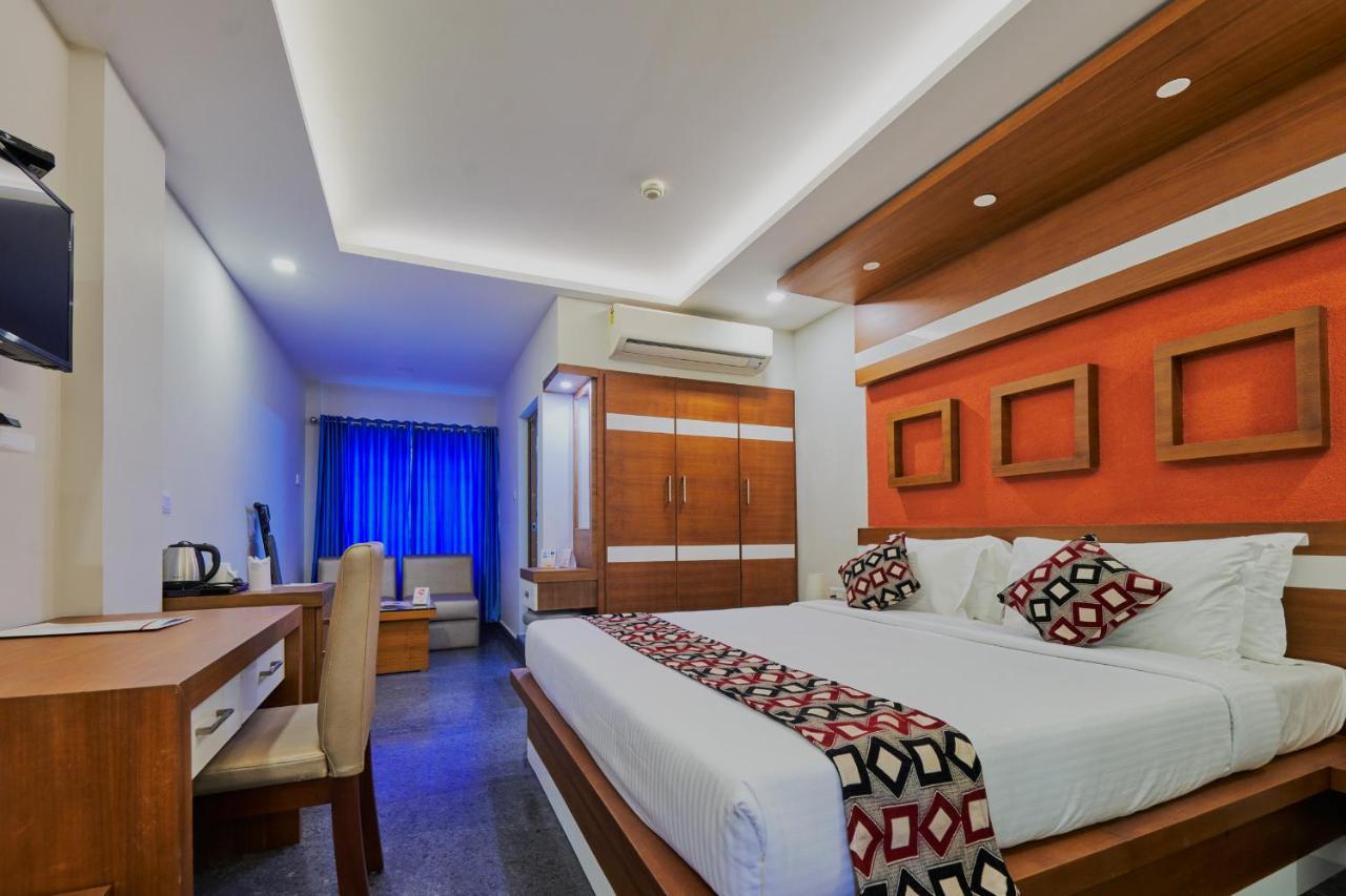 Отель Vidya Residency Thrissur Экстерьер фото