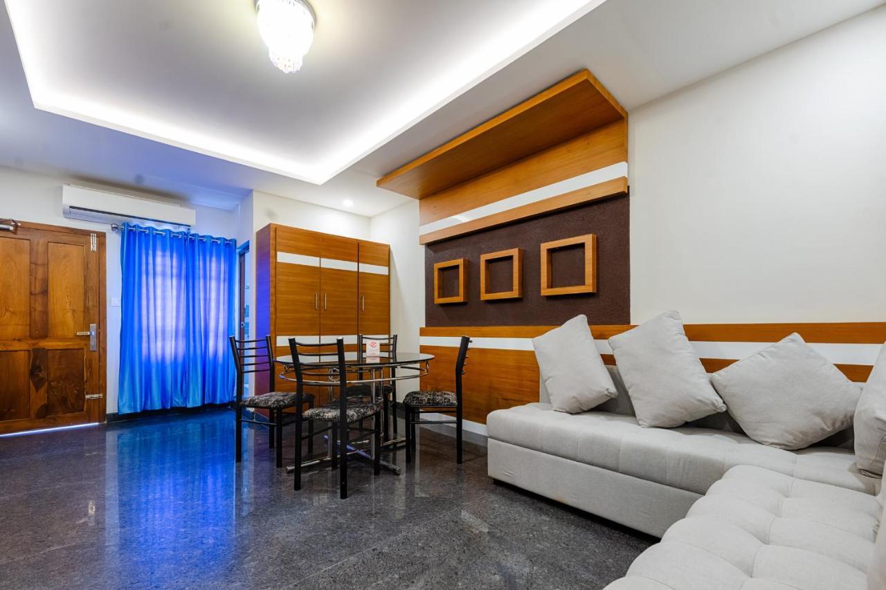 Отель Vidya Residency Thrissur Экстерьер фото