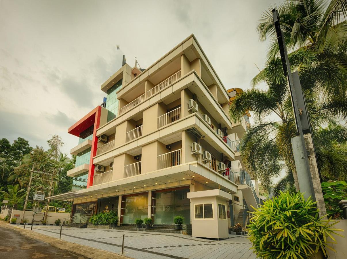 Отель Vidya Residency Thrissur Экстерьер фото