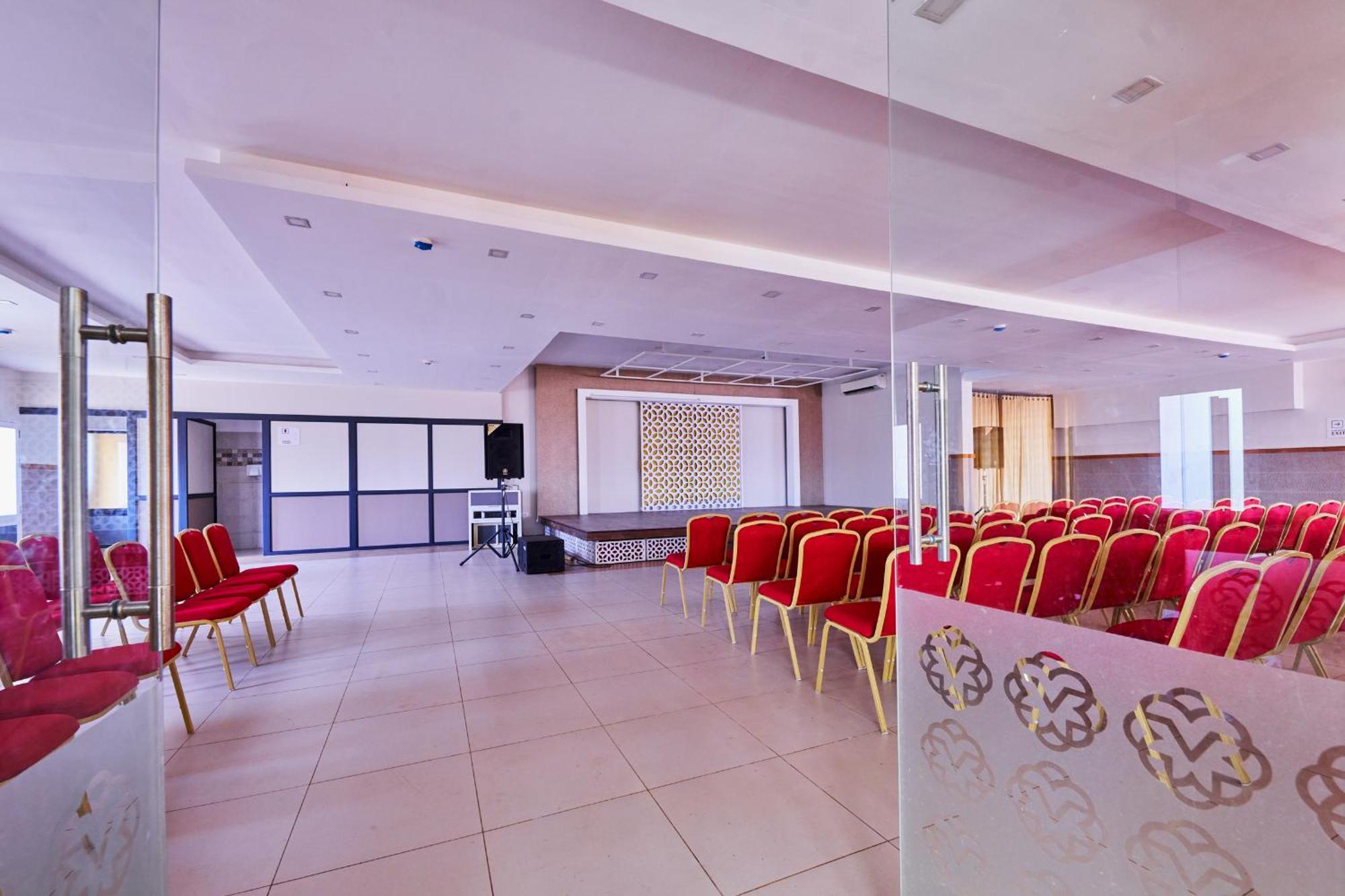 Отель Vidya Residency Thrissur Экстерьер фото